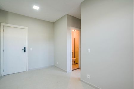 Sala de apartamento para alugar com 2 quartos, 47m² em Jardim, Santo André