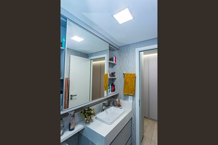 Apartamento à venda com 67m², 2 quartos e 1 vagaBanheiro suite