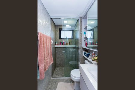 Apartamento à venda com 67m², 2 quartos e 1 vagaBanheiro suite