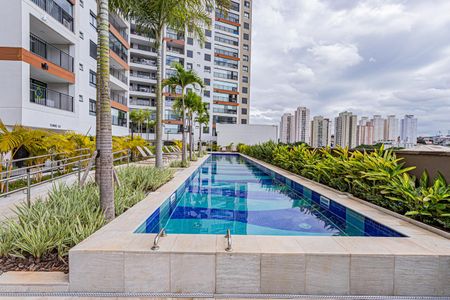 Apartamento à venda com 67m², 2 quartos e 1 vagaÁrea comum - Piscina
