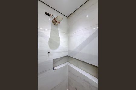 Casa para alugar com 82m², 2 quartos e 1 vaga Casa para alugar com 82m², 2 quartos e 1 vagaBanheiro