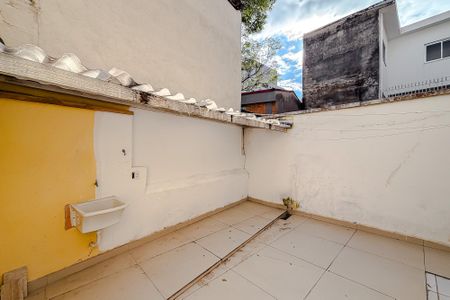 Casa para alugar com 82m², 2 quartos e 1 vaga Casa para alugar com 82m², 2 quartos e 1 vagaÁrea externa