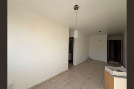 Apartamento à venda com 62m², 3 quartos e 1 vaga Apartamento à venda com 62m², 3 quartos e 1 vagaSala