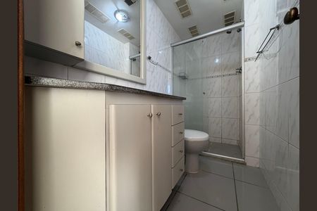 Apartamento à venda com 62m², 3 quartos e 1 vaga Apartamento à venda com 62m², 3 quartos e 1 vagaBanheiro