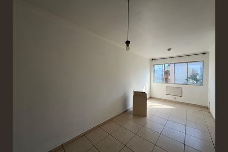 Apartamento à venda com 62m², 3 quartos e 1 vaga Apartamento à venda com 62m², 3 quartos e 1 vagaSala