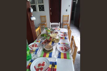 Casa para alugar com 217m², 4 quartos e 3 vagas Casa para alugar com 217m², 4 quartos e 3 vagasÁrea externa