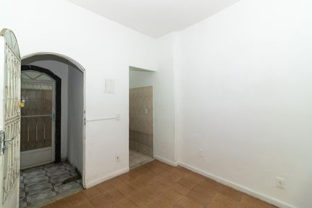 Sala de casa para alugar com 1 quarto, 45m² em Padre Miguel, Rio de Janeiro