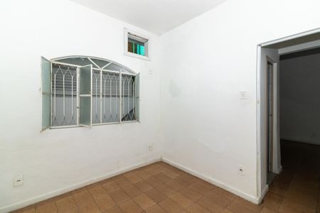 Quarto 1 de casa para alugar com 1 quarto, 45m² em Padre Miguel, Rio de Janeiro
