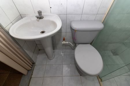 Casa para alugar com 45m², 1 quarto e sem vaga Casa para alugar com 45m², 1 quarto e sem vagaBanheiro