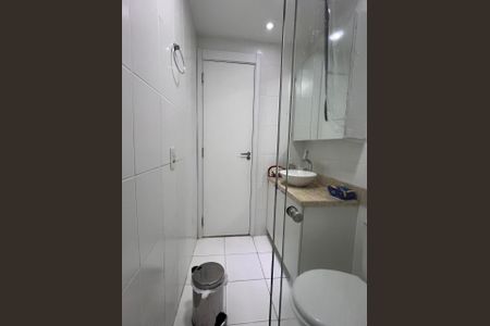 Apartamento para alugar com 70m², 3 quartos e 1 vaga Apartamento para alugar com 70m², 3 quartos e 1 vagaBanheiro