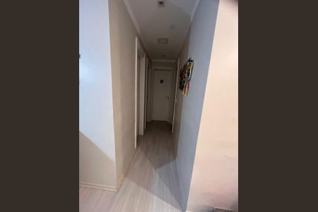 Corredor de apartamento para alugar com 3 quartos, 70m² em Partenon, Porto Alegre