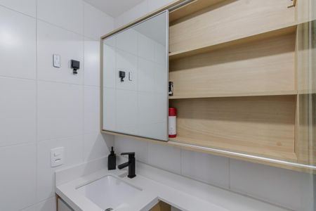 Studio para alugar com 28m², 1 quarto e sem vaga Studio para alugar com 28m², 1 quarto e sem vagaBanheiro da Suíte