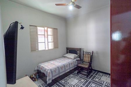 Casa à venda com 200m², 3 quartos e 1 vagaQuarto 1