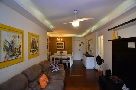 Apartamento para alugar com 144m², 4 quartos e 2 vagasSala