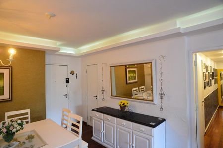 Apartamento para alugar com 144m², 4 quartos e 2 vagasSala