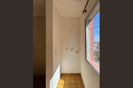 Apartamento para alugar com 65m², 2 quartos e 1 vagaÁrea de Serviço