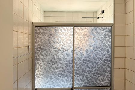 Apartamento para alugar com 65m², 2 quartos e 1 vagaBanheiro Social