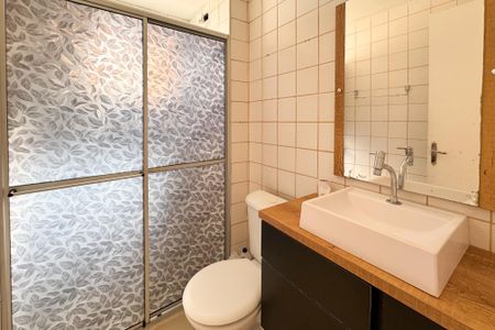 Apartamento para alugar com 65m², 2 quartos e 1 vagaBanheiro Social