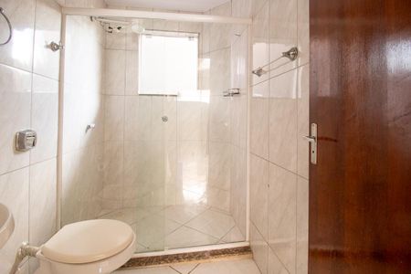 Casa para alugar com 140m², 3 quartos e 4 vagasBanheiro Social