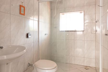 Casa para alugar com 140m², 3 quartos e 4 vagasBanheiro Social