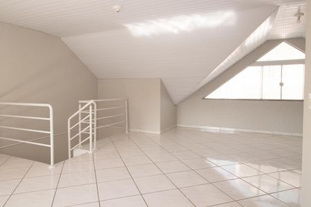 Casa para alugar com 140m², 3 quartos e 4 vagasSala de TV