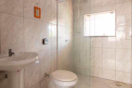 Casa para alugar com 140m², 3 quartos e 4 vagasBanheiro Social