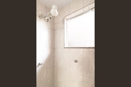 Casa para alugar com 140m², 3 quartos e 4 vagasBanheiro Social