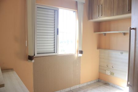 Apartamento à venda com 76m², 3 quartos e 2 vagasQuarto 2