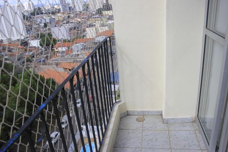 Apartamento à venda com 76m², 3 quartos e 2 vagasVaranda