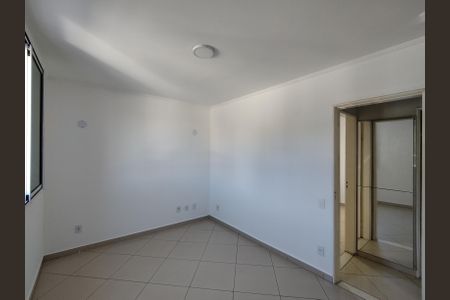 Apartamento para alugar com 66m², 2 quartos e 1 vaga Apartamento para alugar com 66m², 2 quartos e 1 vagaQuarto 2