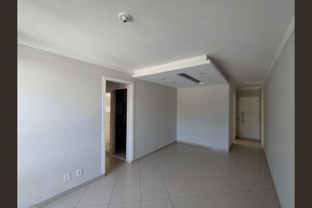 Apartamento para alugar com 66m², 2 quartos e 1 vaga Apartamento para alugar com 66m², 2 quartos e 1 vagaSala