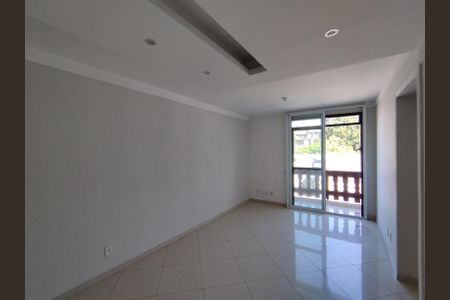Apartamento para alugar com 66m², 2 quartos e 1 vaga Apartamento para alugar com 66m², 2 quartos e 1 vagaSala