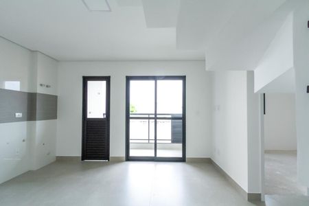 Casa de condomínio à venda com 130m², 2 quartos e 2 vagasSala