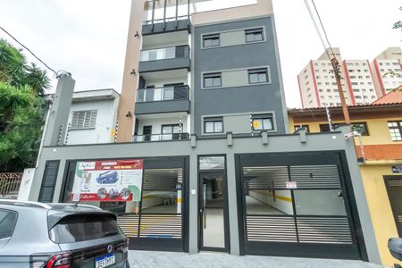 Casa de condomínio à venda com 130m², 2 quartos e 2 vagasFachada
