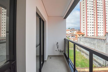 Apartamento à venda com 130m², 2 quartos e 2 vagas Apartamento à venda com 130m², 2 quartos e 2 vagasSacada