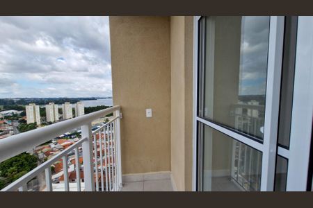 Apartamento para alugar com 37m², 2 quartos e 1 vagaVaranda