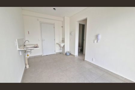 Sala/Cozinha de apartamento para alugar com 2 quartos, 37m² em Socorro, São Paulo