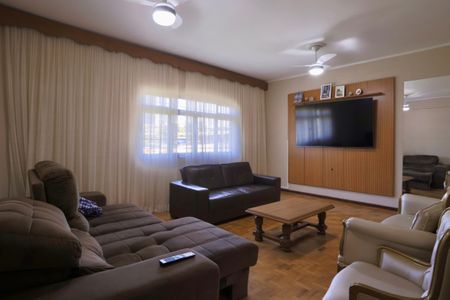 Sala de casa à venda com 3 quartos, 157m² em Vila Regente Feijó, São Paulo