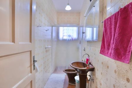 Casa à venda com 157m², 3 quartos e 4 vagasBanheiro