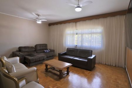 Sala de casa à venda com 3 quartos, 157m² em Vila Regente Feijó, São Paulo