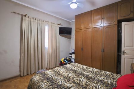 Casa à venda com 157m², 3 quartos e 4 vagasQuarto 2