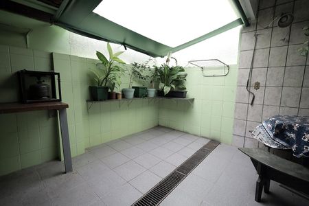 Casa à venda com 250m², 3 quartos e 4 vagasChurrasqueira