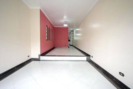 Casa à venda com 250m², 3 quartos e 4 vagasSala
