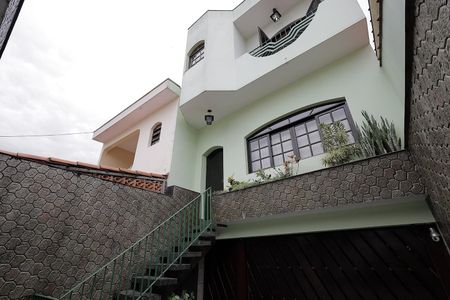 Casa à venda com 250m², 3 quartos e 4 vagasFachada
