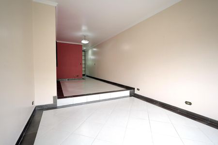 Casa à venda com 250m², 3 quartos e 4 vagasSala