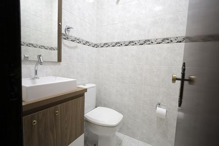 Casa à venda com 250m², 3 quartos e 4 vagasBanheiro 1