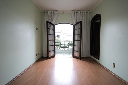 Casa à venda com 250m², 3 quartos e 4 vagasQuarto Suíte