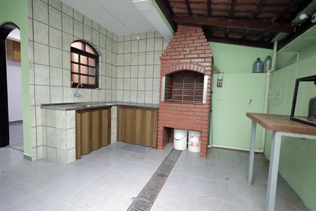Casa à venda com 250m², 3 quartos e 4 vagasChurrasqueira