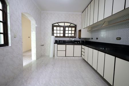Casa à venda com 250m², 3 quartos e 4 vagasCozinha