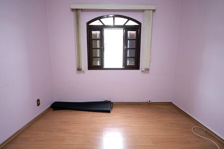 Casa à venda com 250m², 3 quartos e 4 vagasQuarto 3